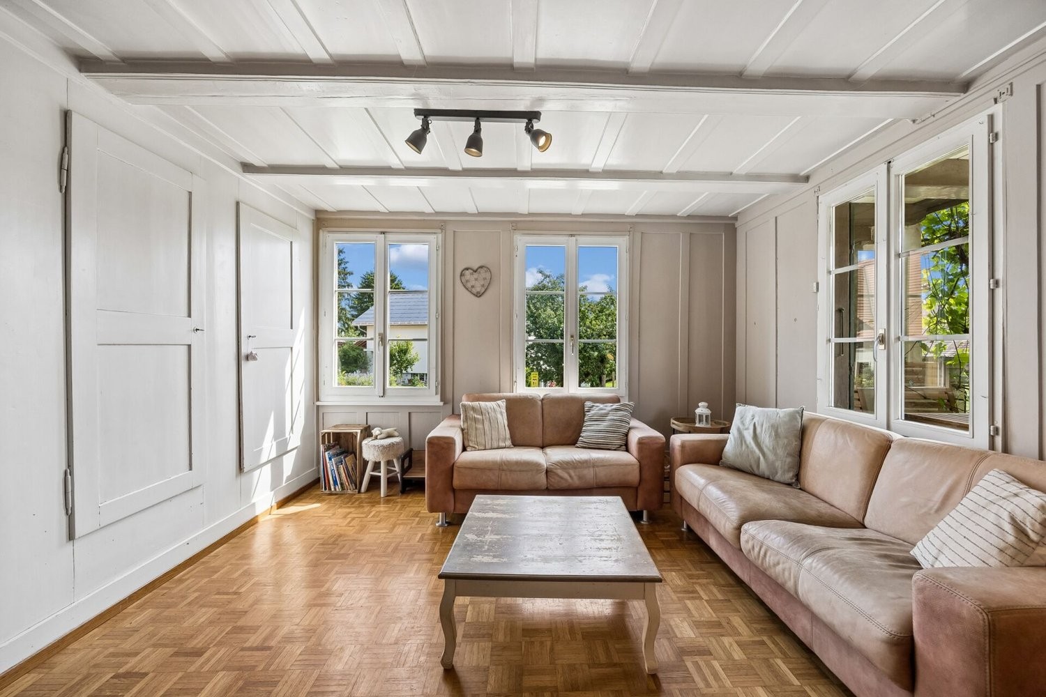 6 ½ rooms farm house