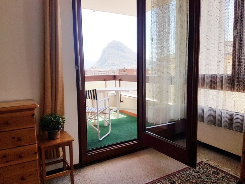 2 rooms furnished flat