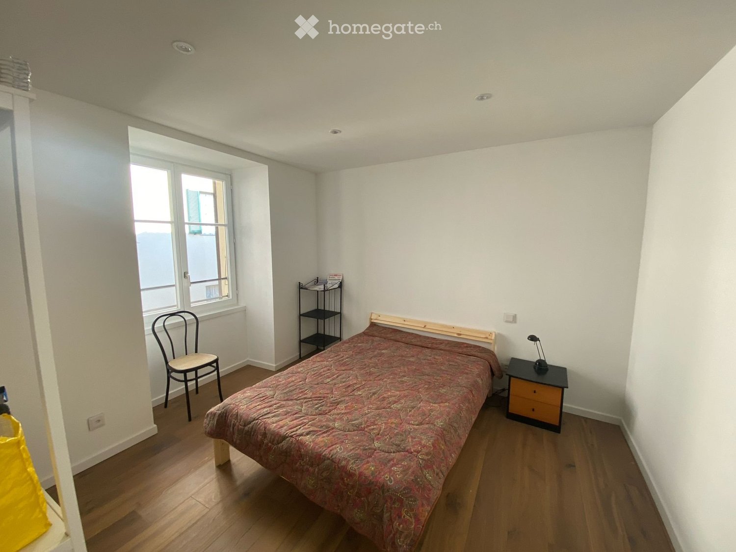 1 room single room