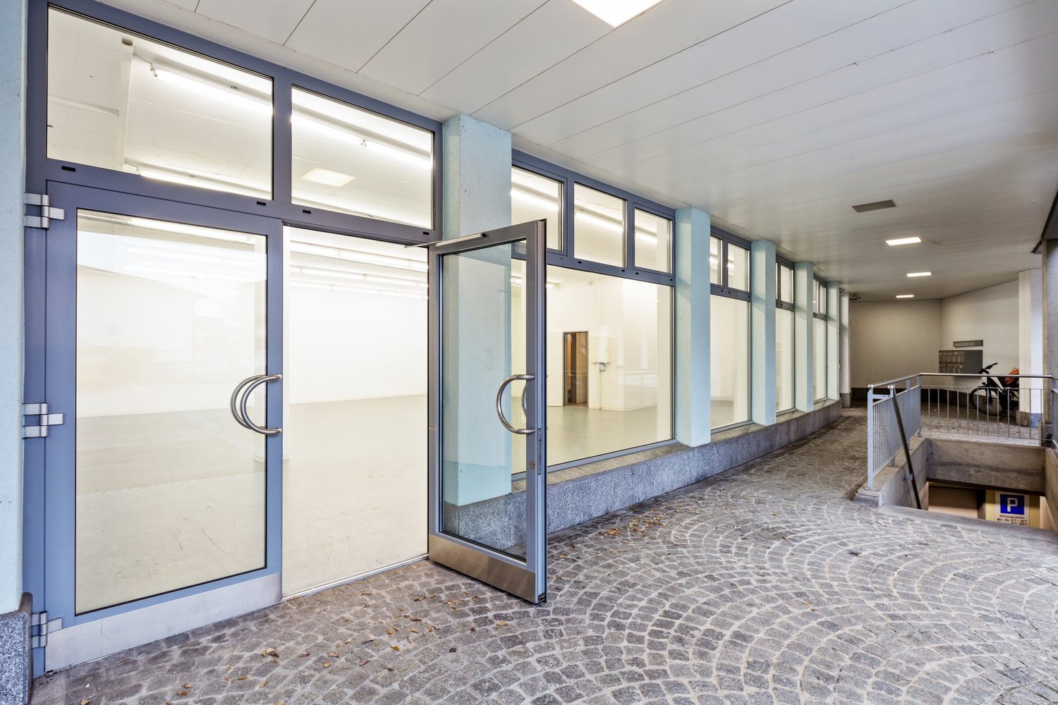 178m² commerciale