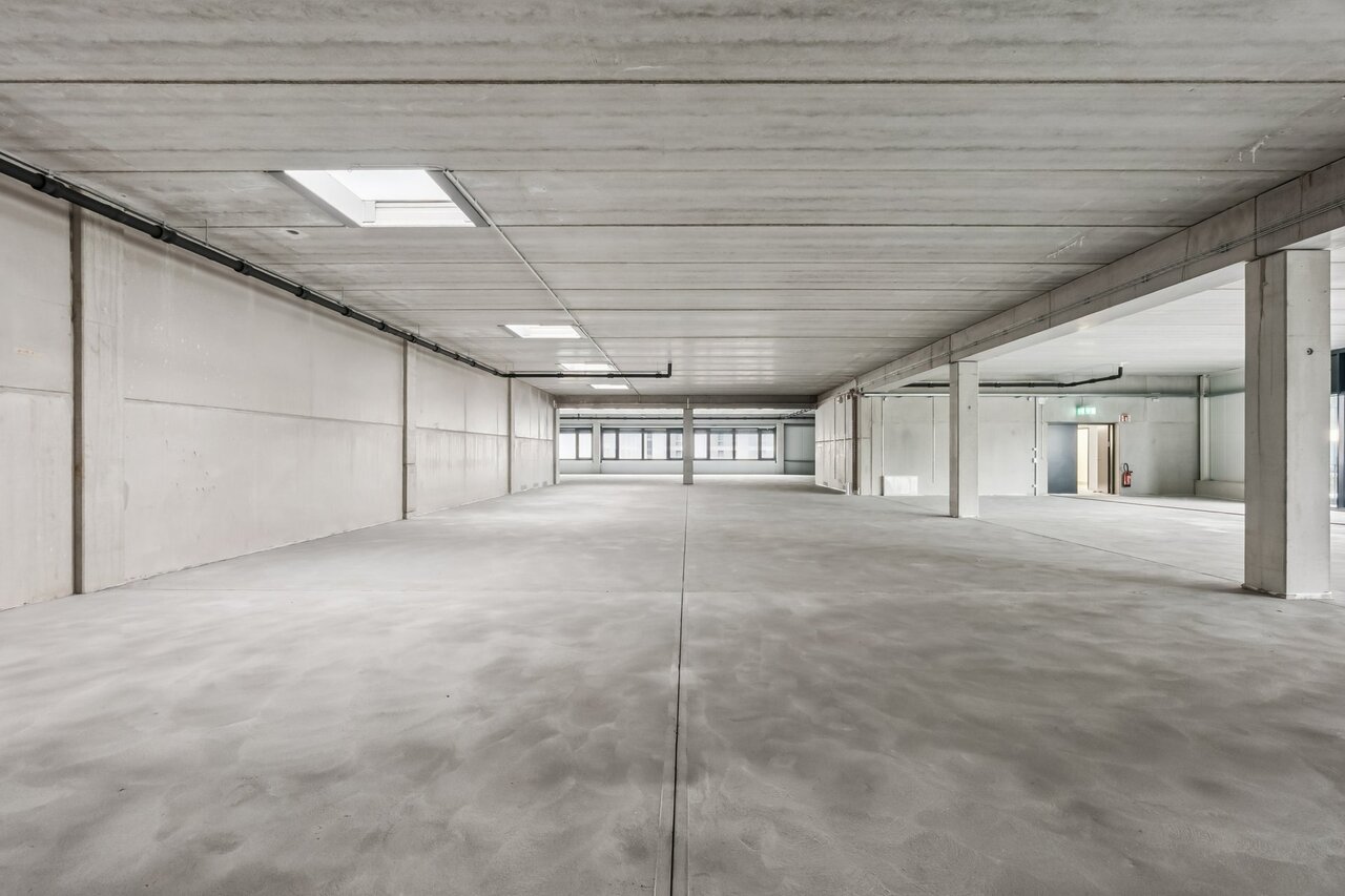 930m² ufficio