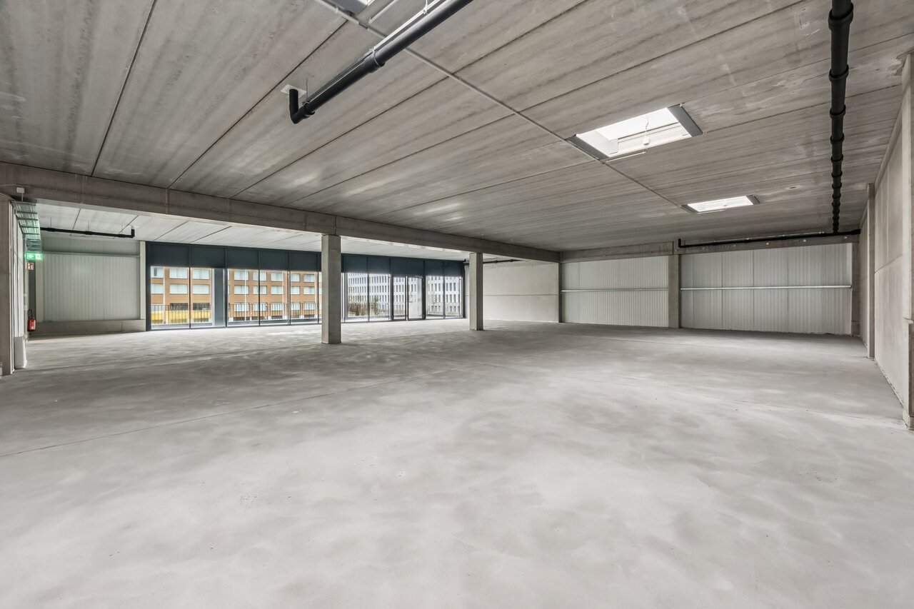 930m² ufficio