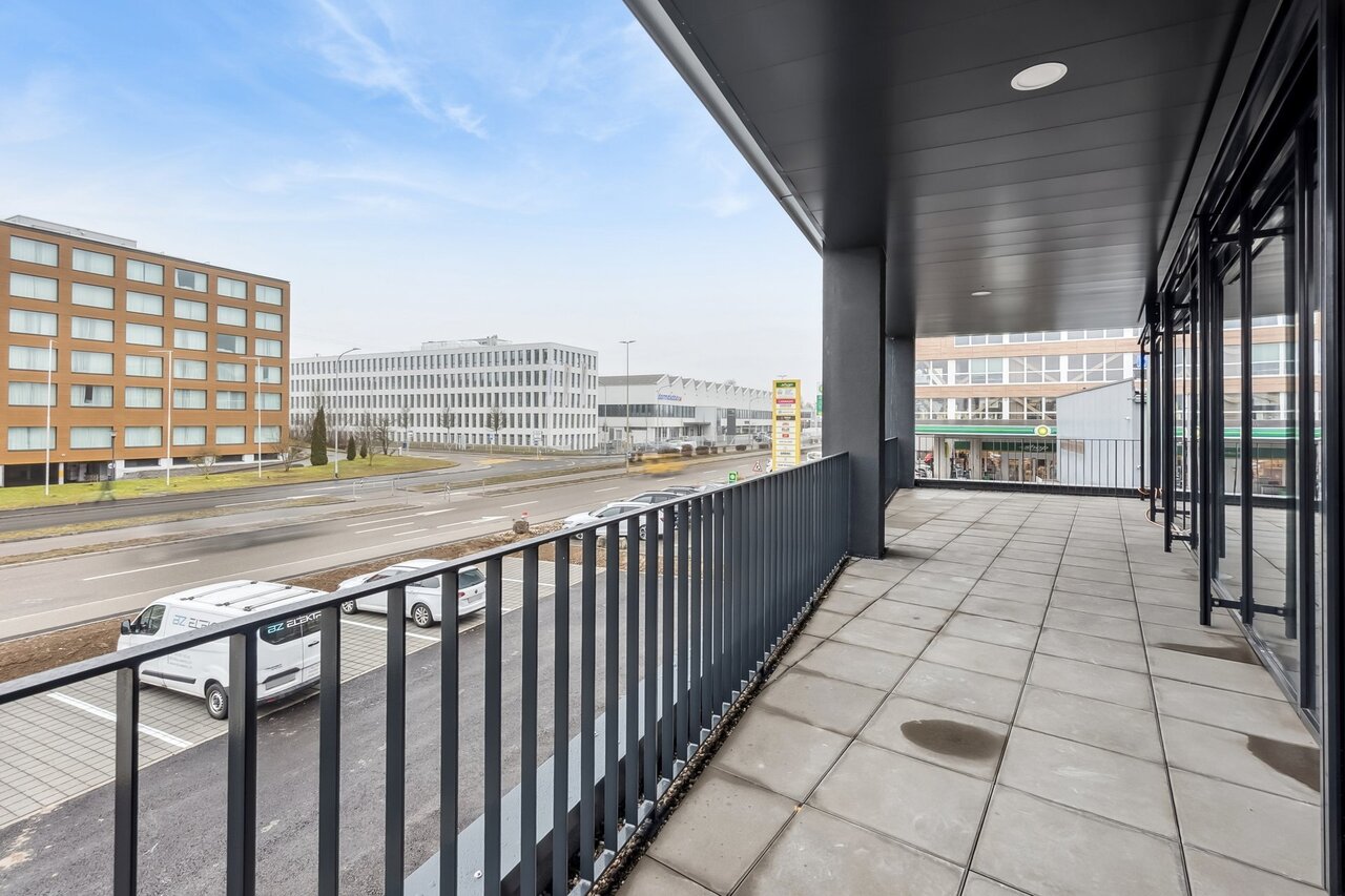930m² ufficio