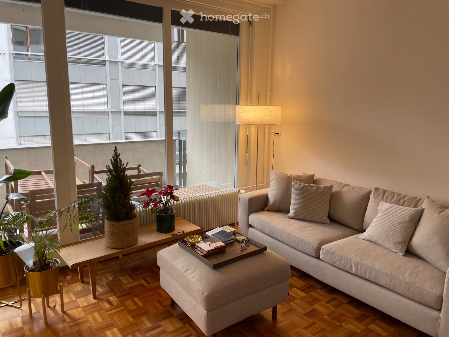 5 rooms apartment
