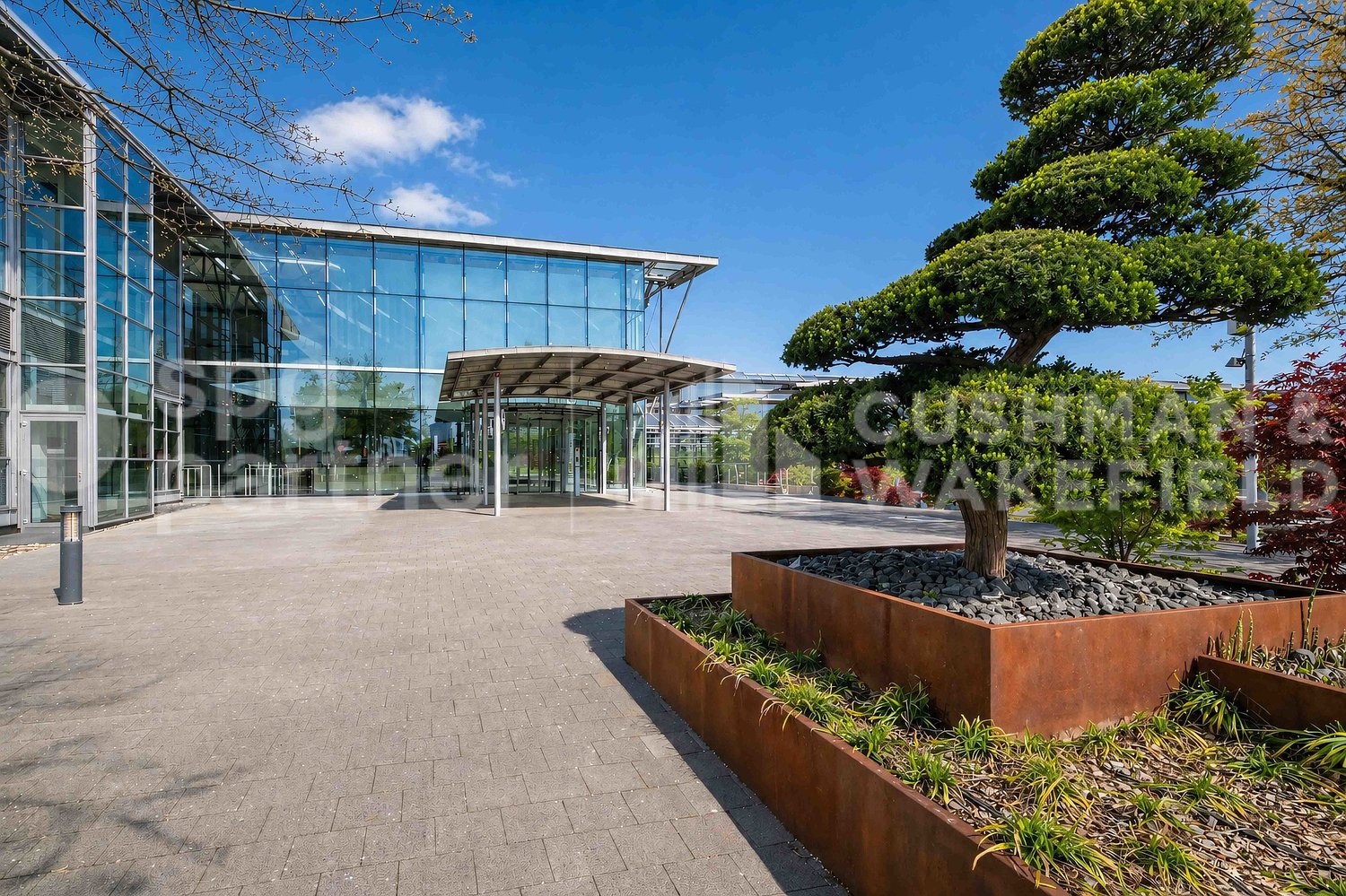 108m² office