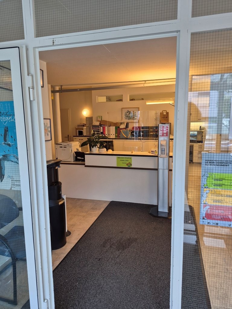 105m² commercial