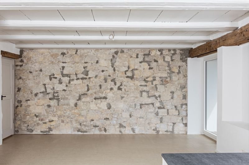 5 rooms apartment