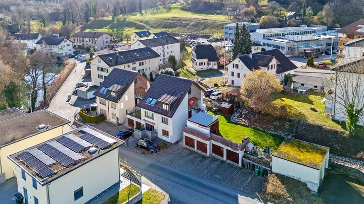 Maison multifamiliale