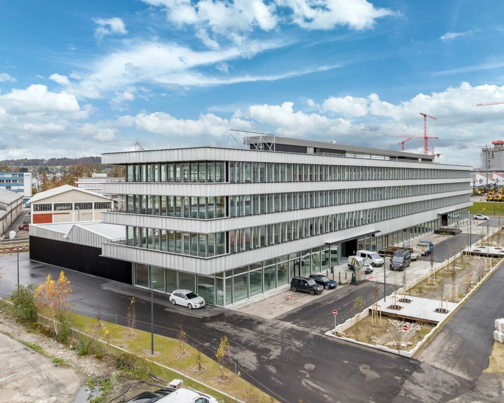 1000m² office