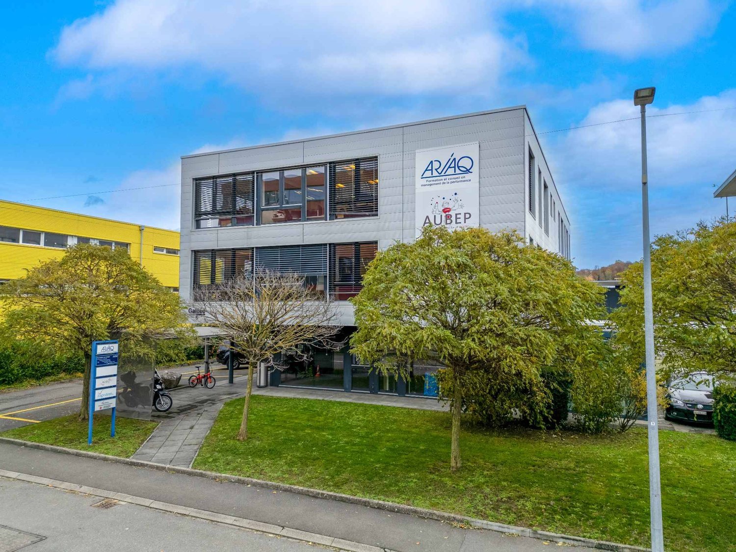 47m² office