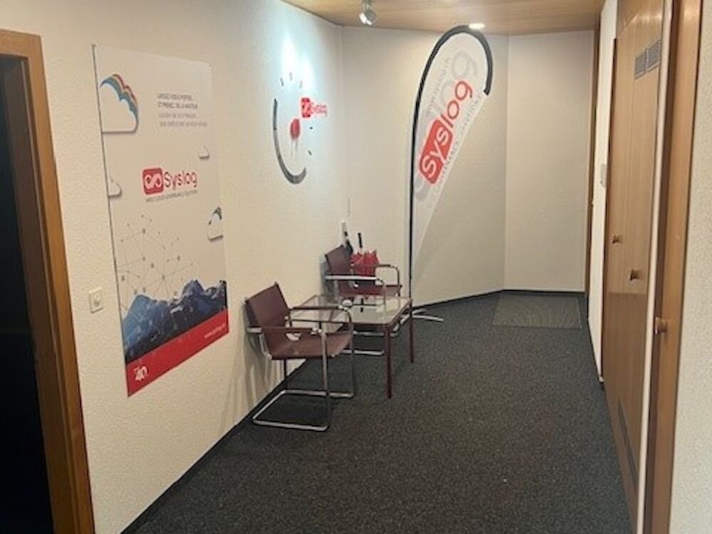 476m² office