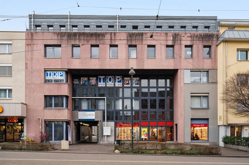 110m² office