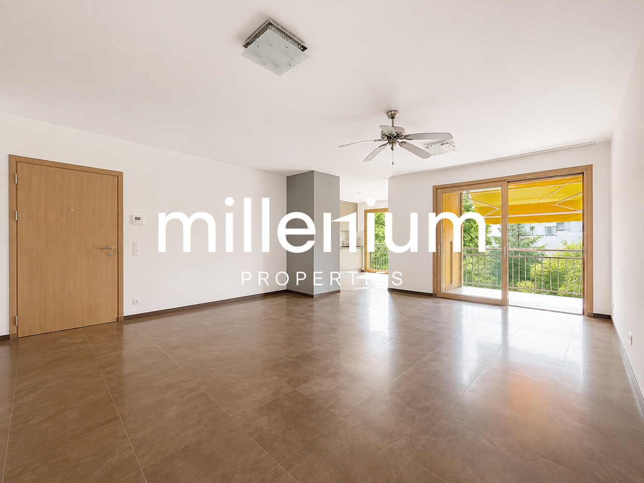 6 rooms apartment