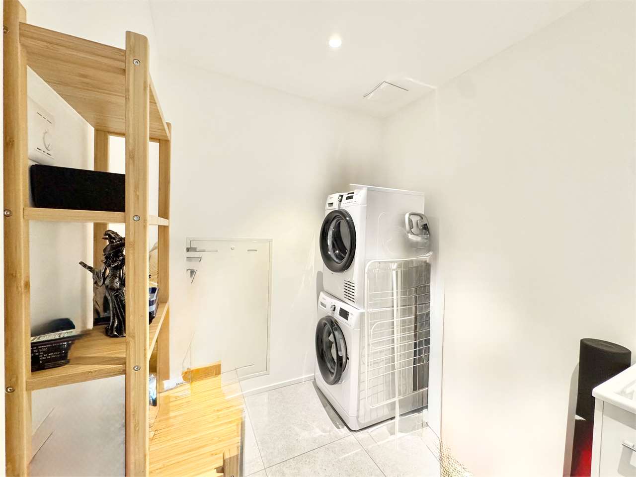 2 ½ rooms furnished flat