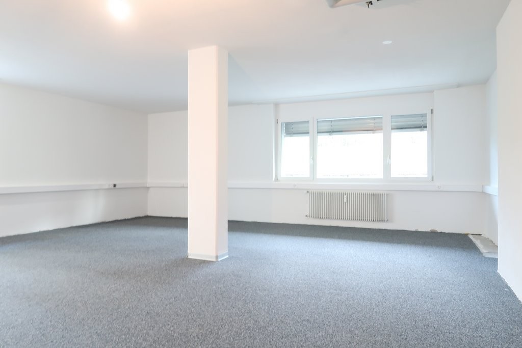 156m² office
