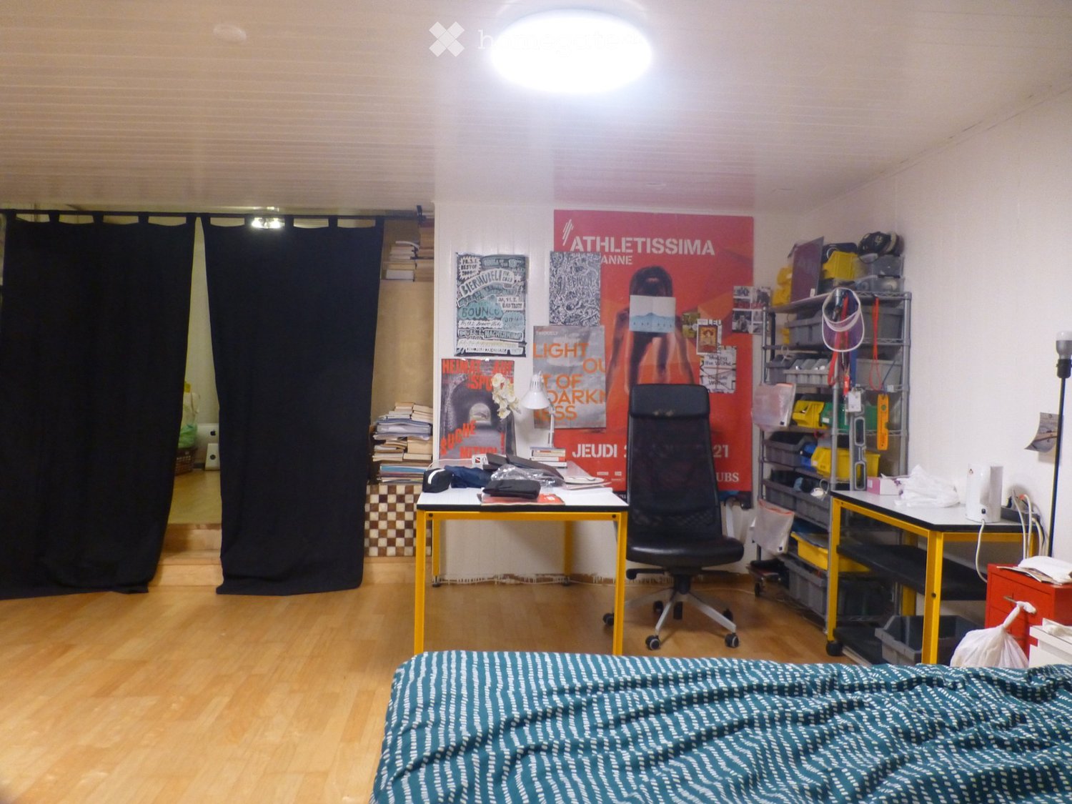 1 room single room