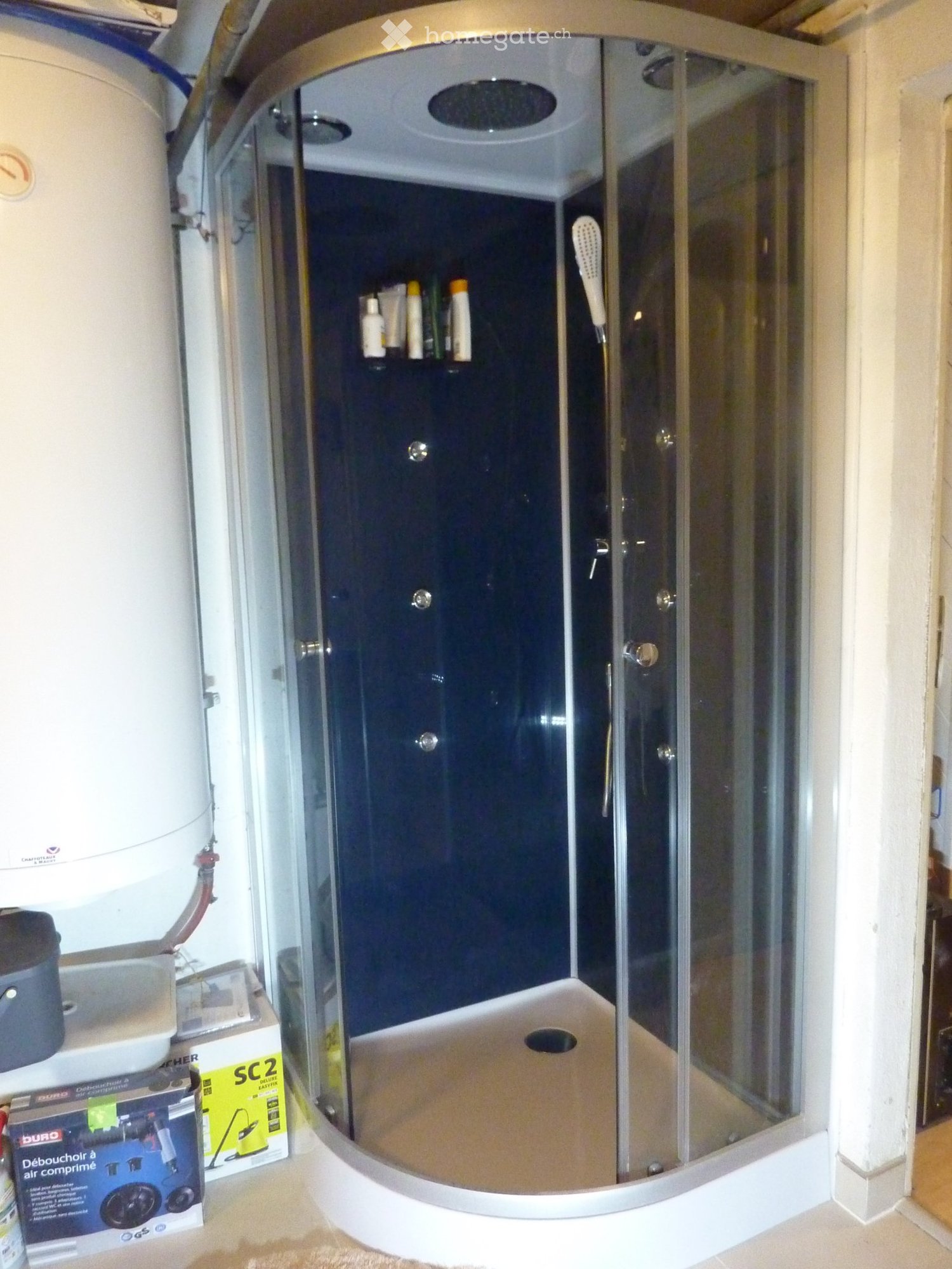 1 room single room