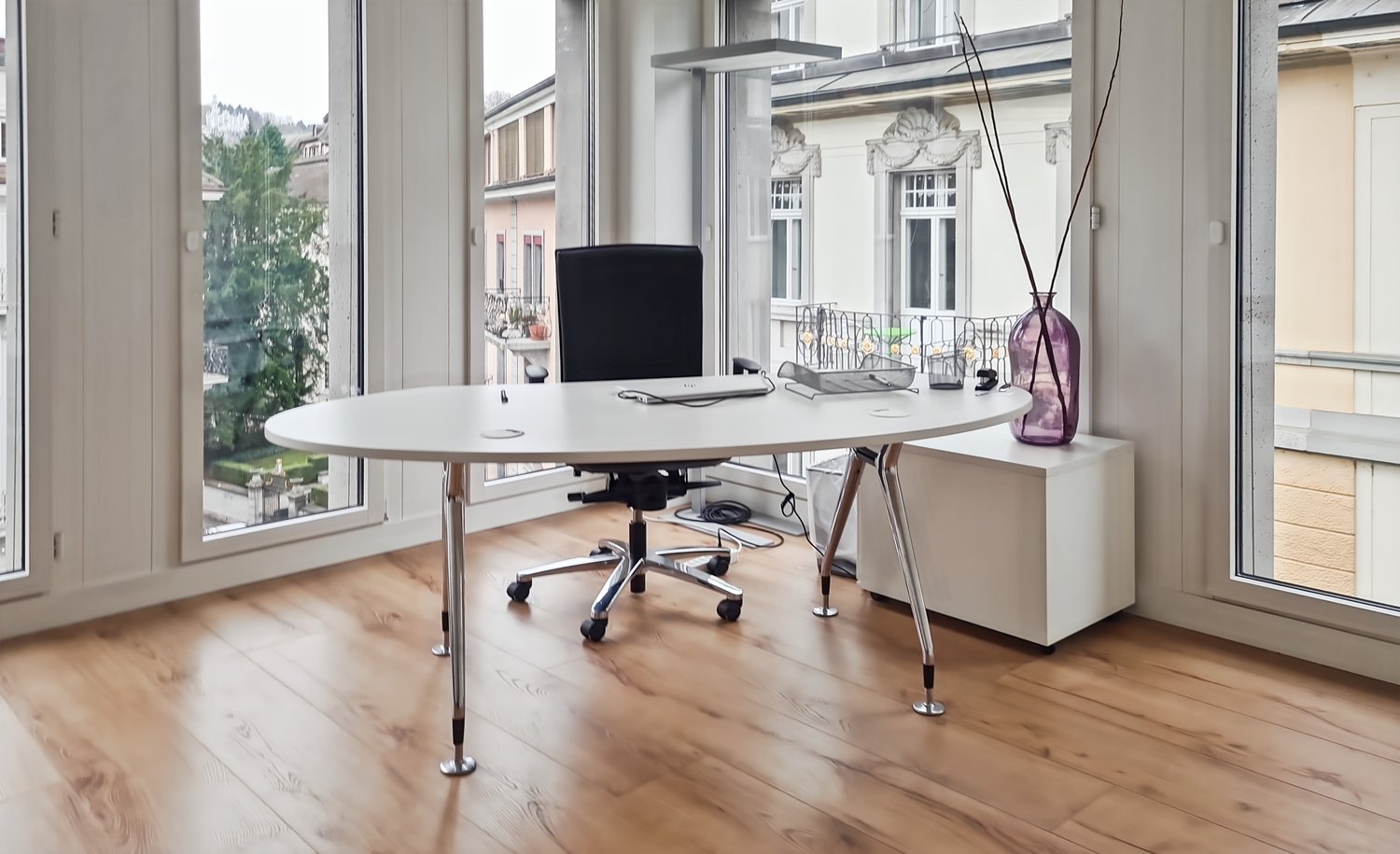50m² office