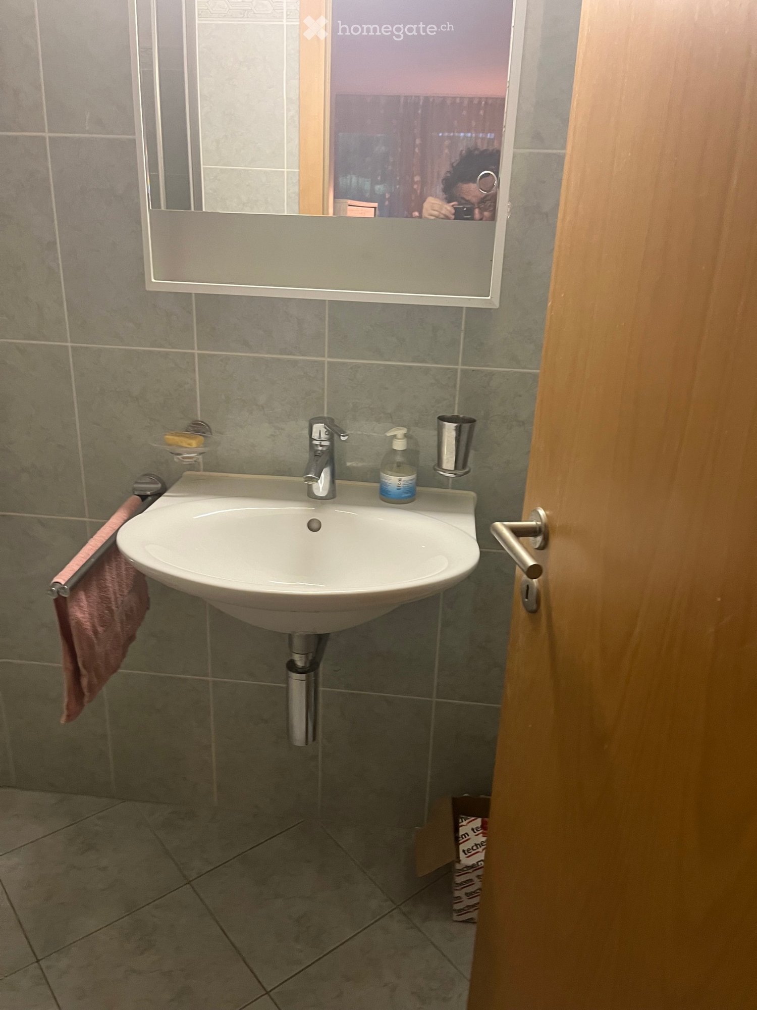 1 room single room