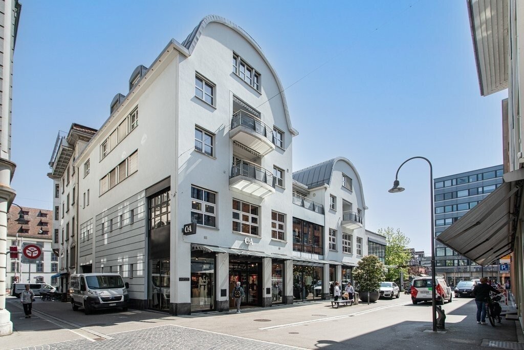 168m² commercial
