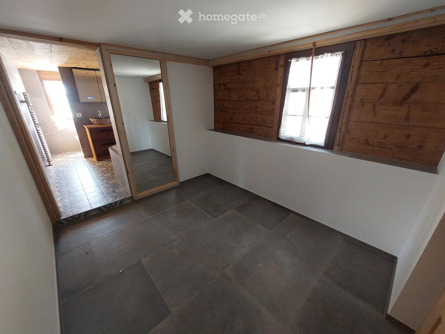 1 room single room