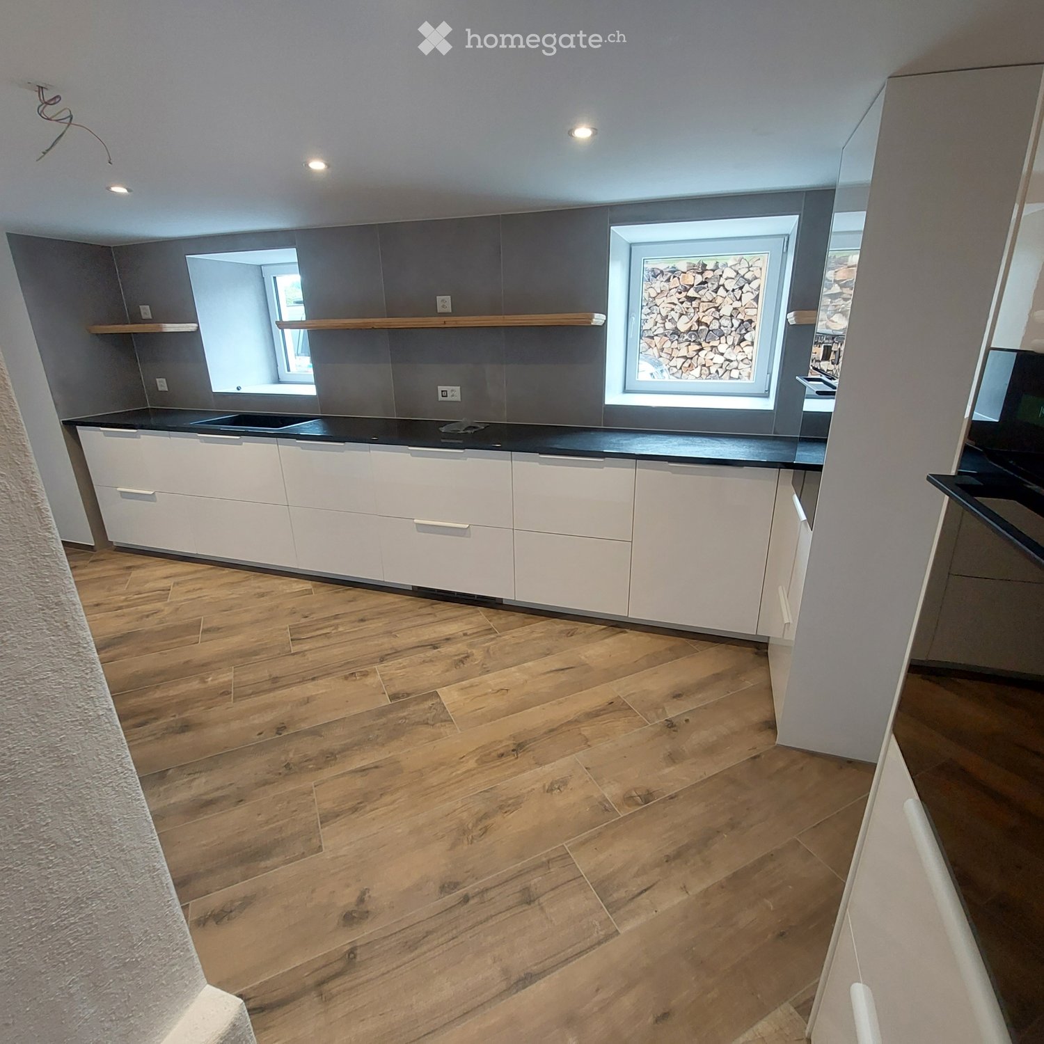 1 room single room