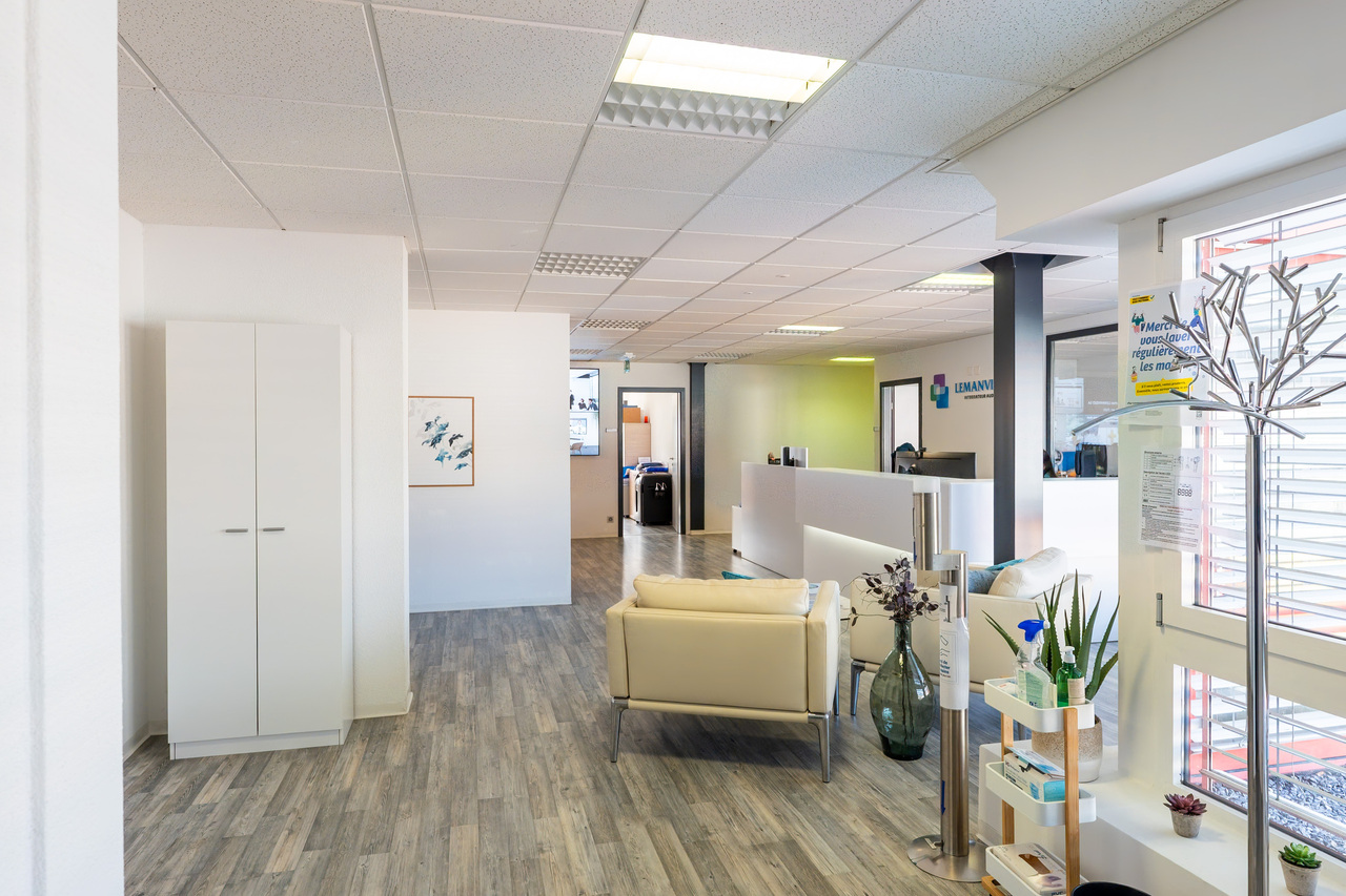 188m² office