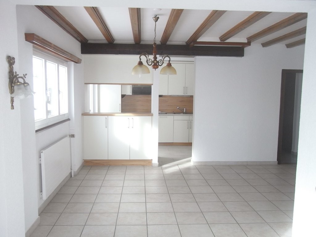 999 Zimmer Einfamilienhaus