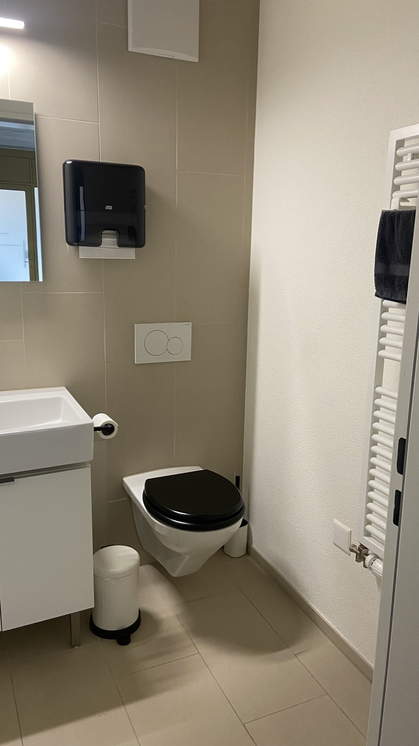 28m² commercial