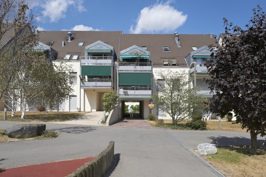 86m² office