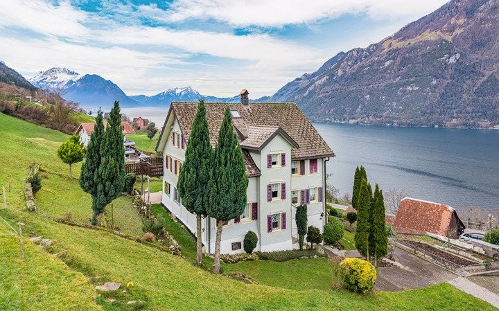 11 pièces maison individuelle