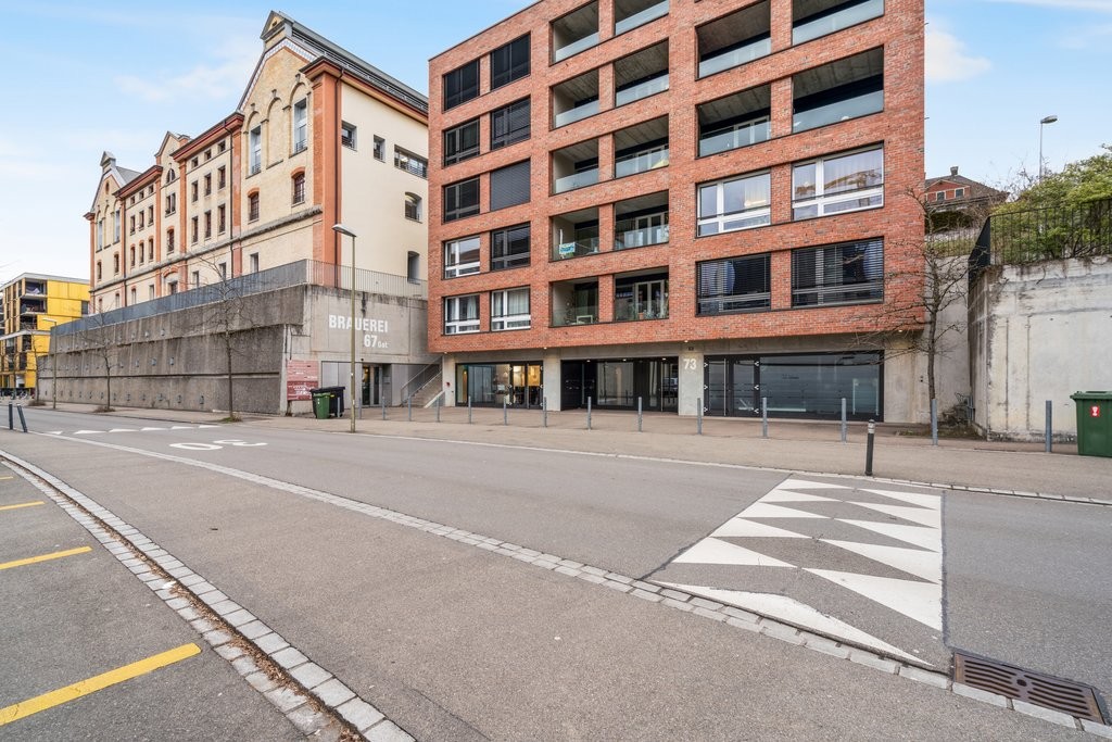 Parcheggio per biciclette coperto