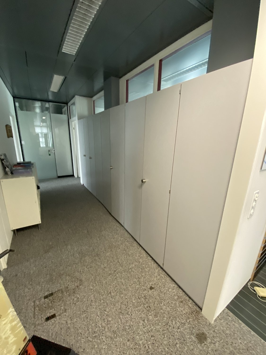 267m² office