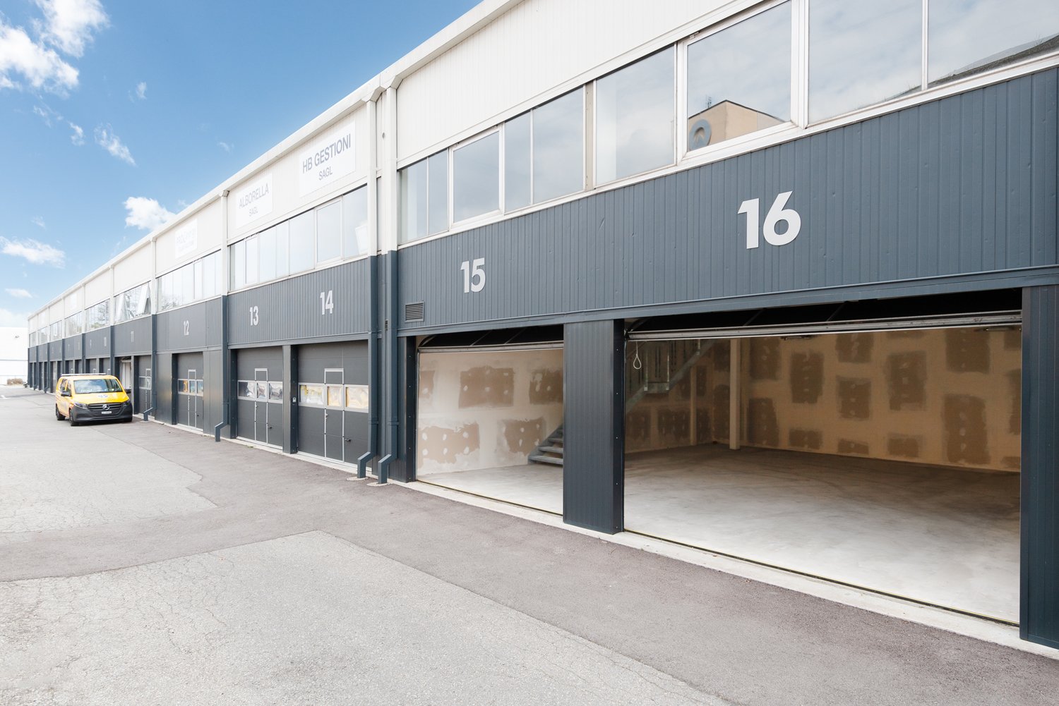 224m² industrial object
