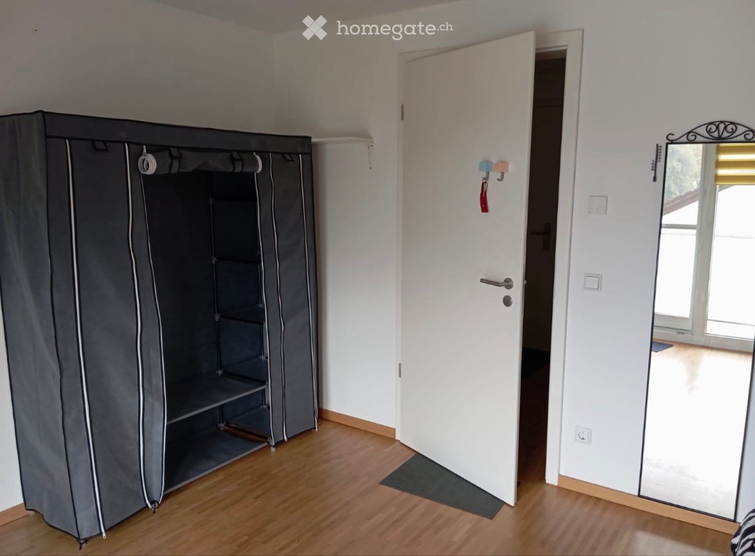 1 room single room