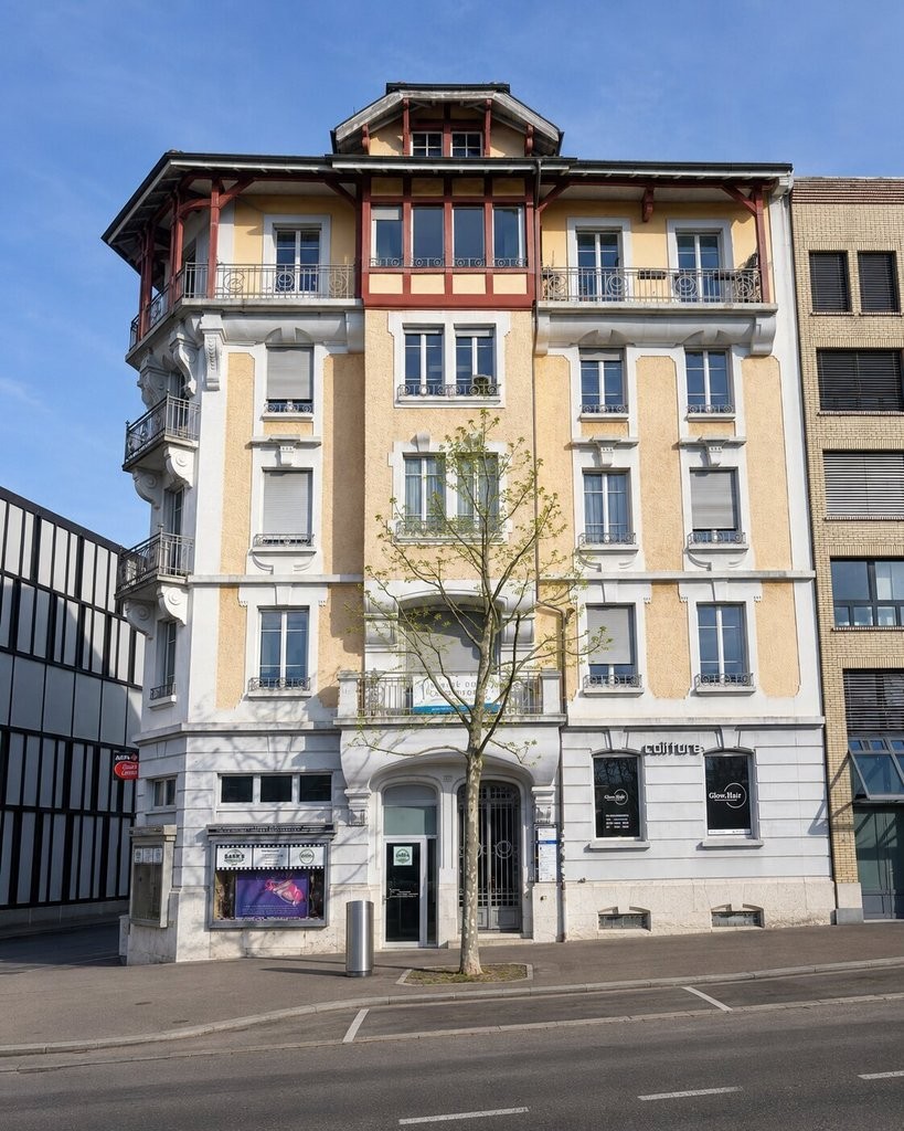 168m² commerciale
