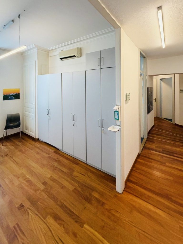 168m² commerciale