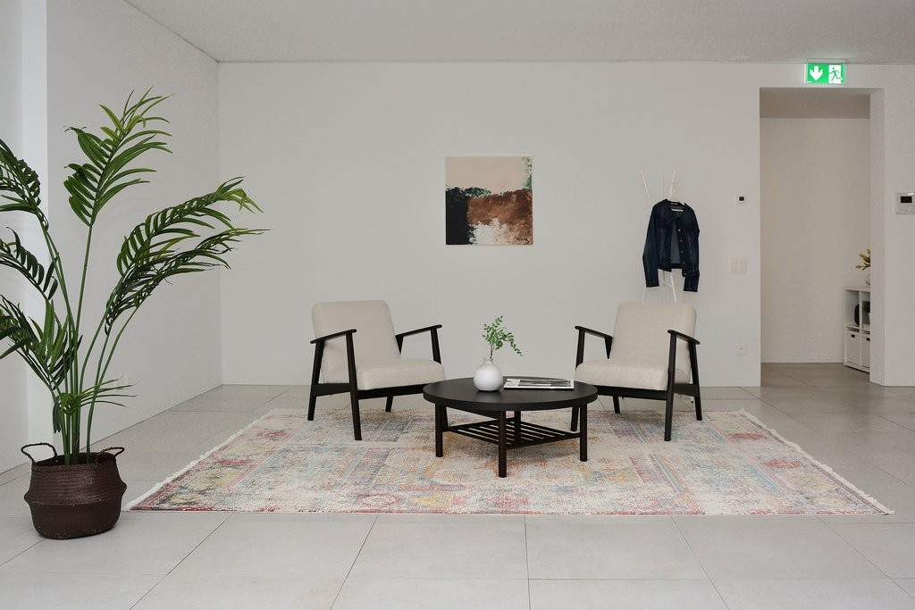 172m² office