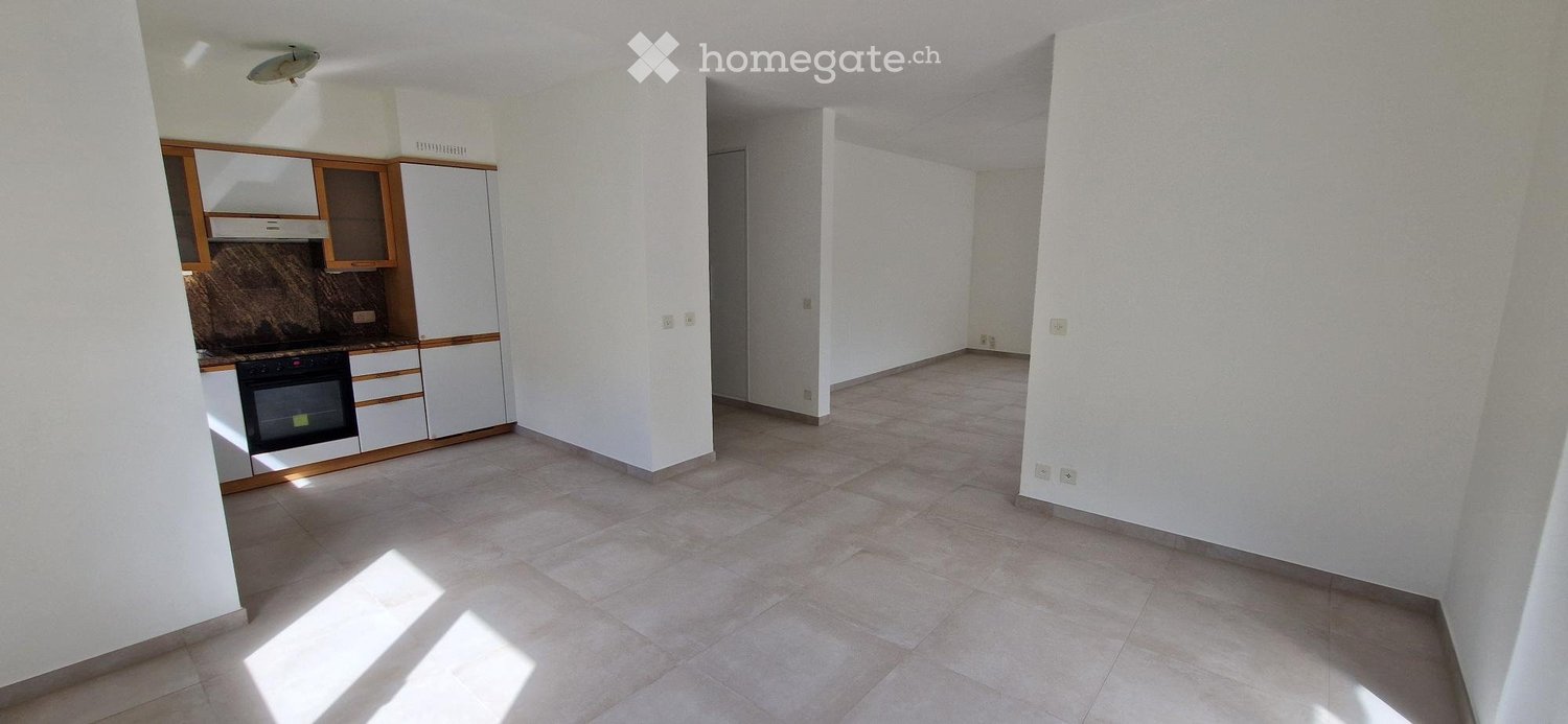 5 rooms apartment