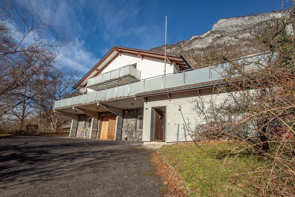 Casa multifamiliare