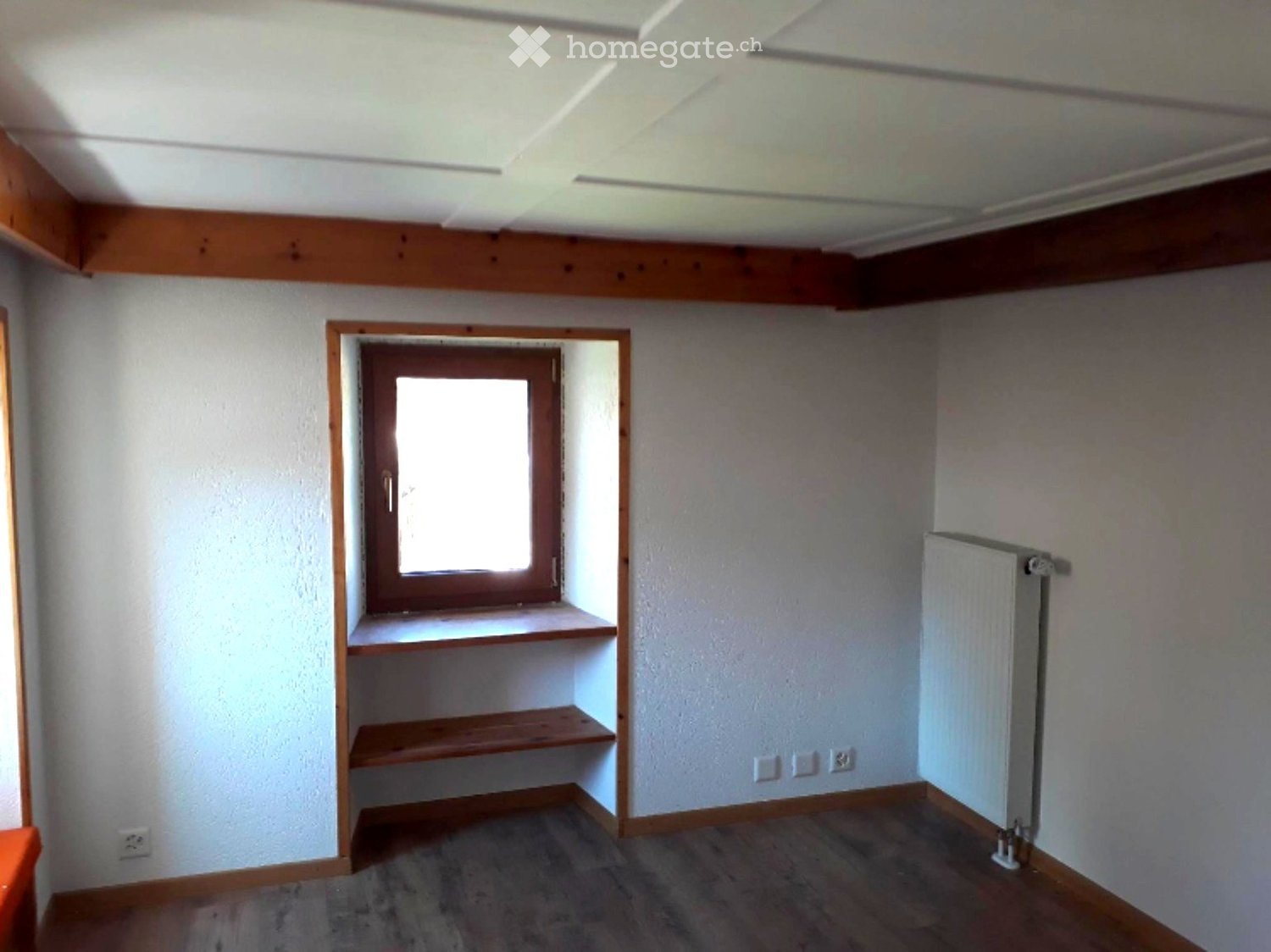 5 rooms apartment