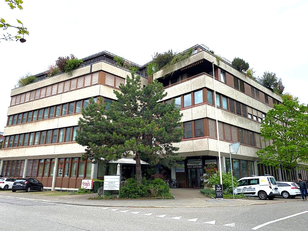 390m² industrial object