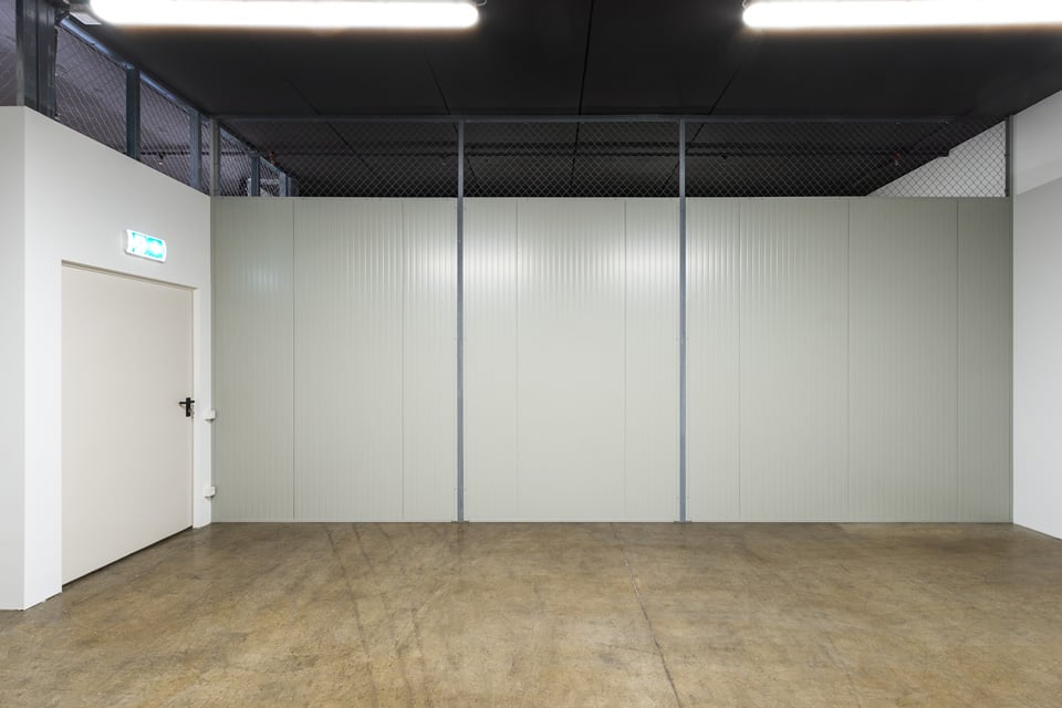 42m² industrial object