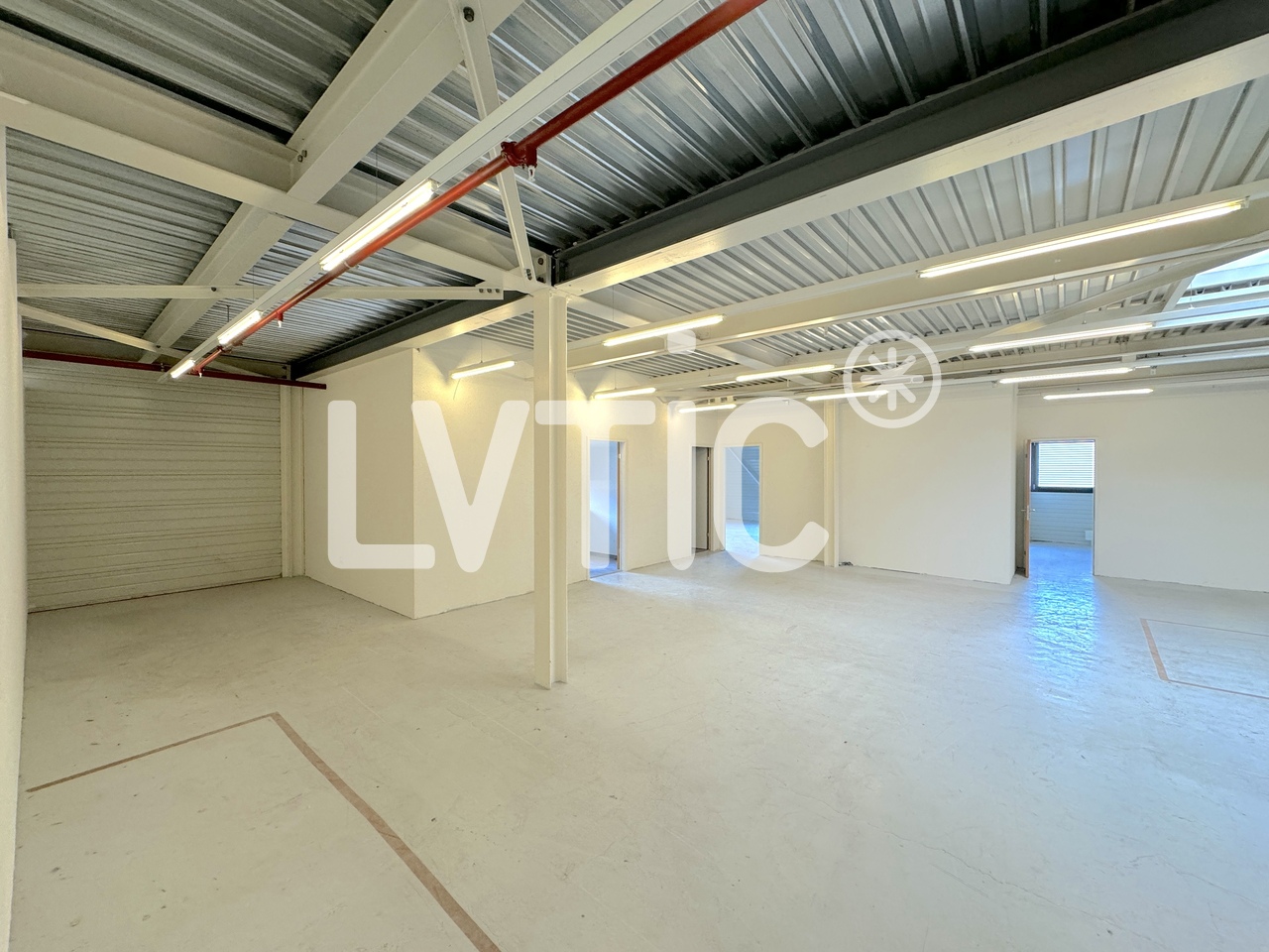 negozio di 290m²