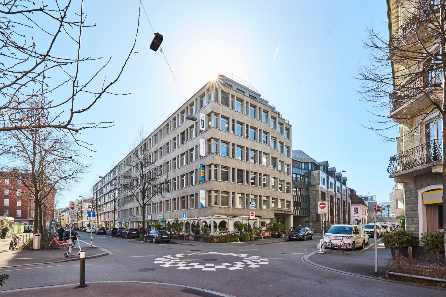 825m² ufficio
