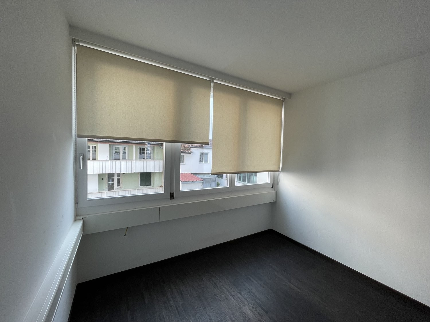 153m² office
