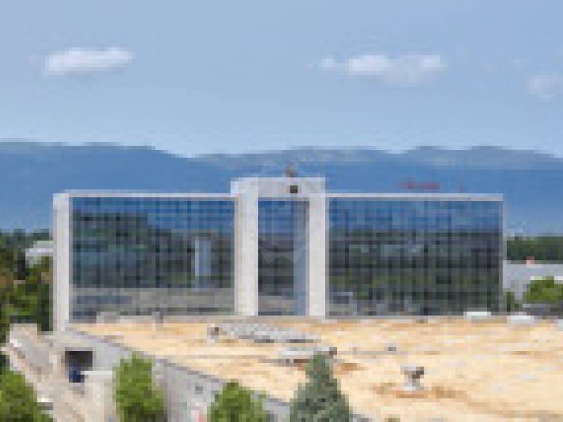 142m² office