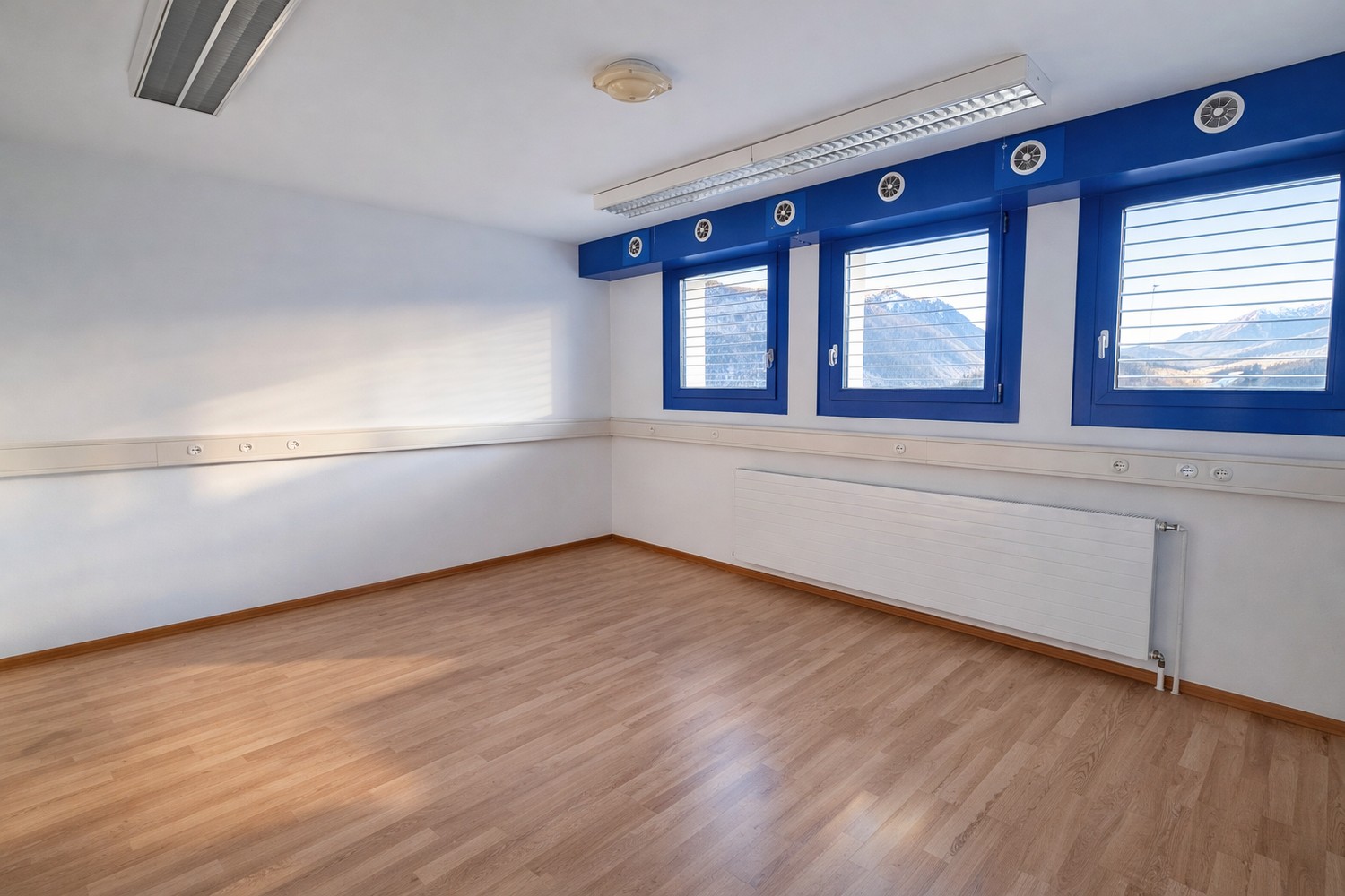 91m² office