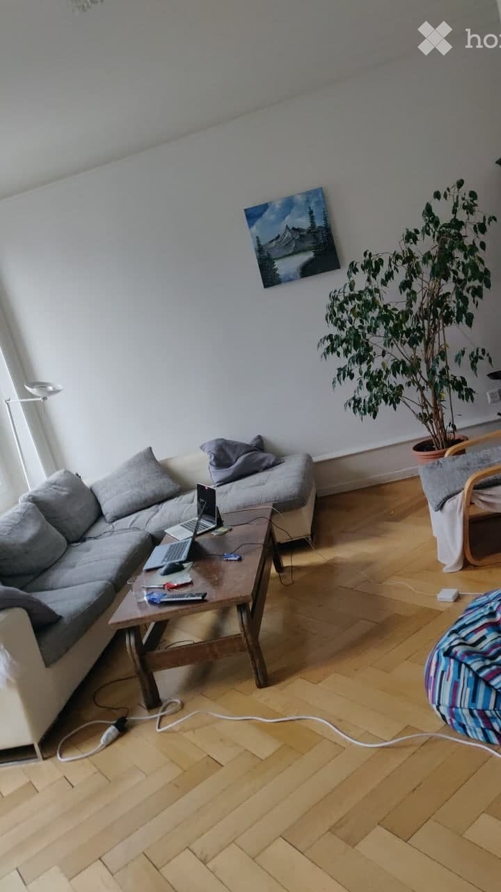 1 room single room