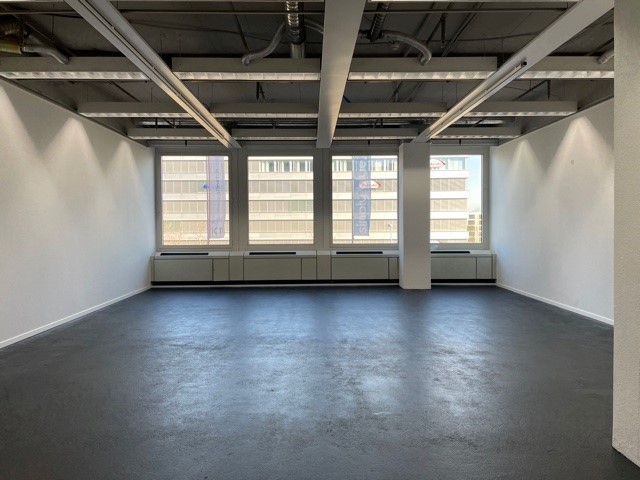 95m² commerciale